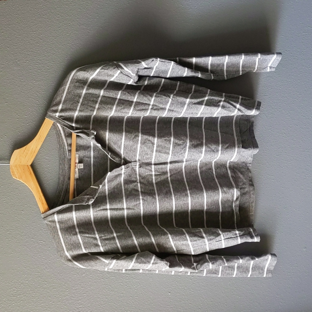 Cropped striped tee shirt